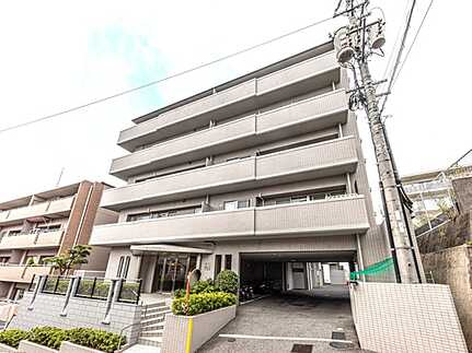 牛田ロジュマン不動院の外観