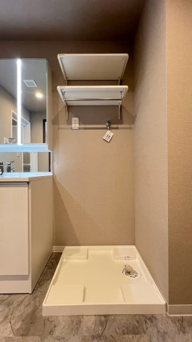 ライオンズマンション西宮高座Ｂ棟のランドリースペース|洗濯機置き場