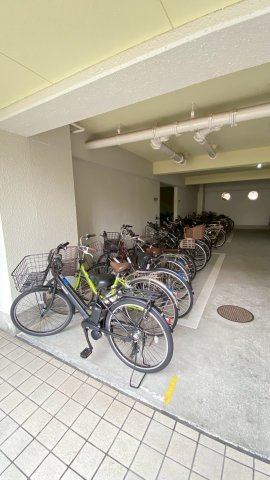 ライオンズマンション西宮高座Ｂ棟の駐輪場|駐輪場