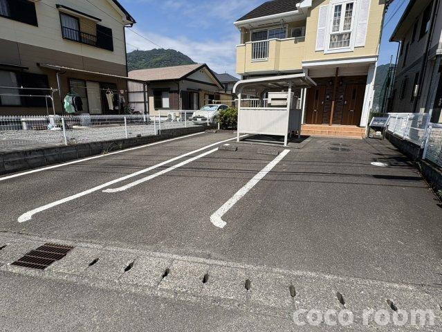Ｂｅｌｌｅ　Ａｎｇｅの駐車場