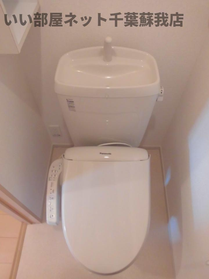 エーデル　バッハⅡのトイレ|落ち着いたトイレです