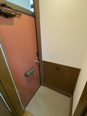 アネックス山王の玄関