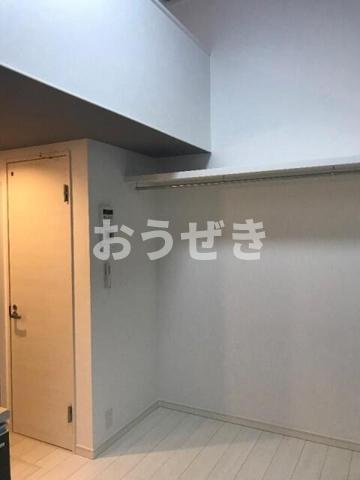 エーデル横浜戸部の居間・リビング