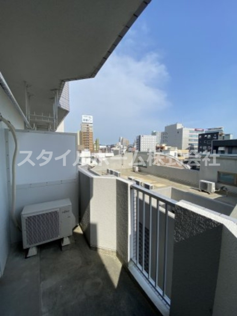 フィオーレ88のバルコニー|別部屋写真です。