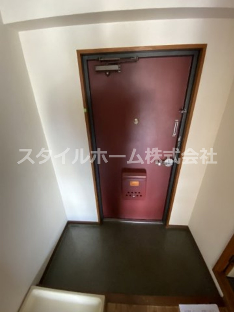 フィオーレ88の玄関|別部屋写真です。