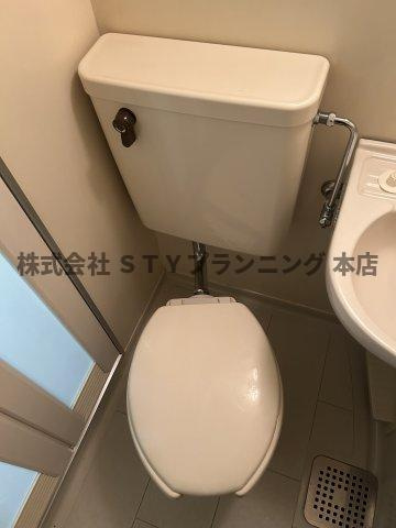 仲介手数料0円！メゾンリラのトイレ