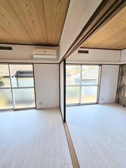 横浜市港北区篠原台町のアパートの寝室