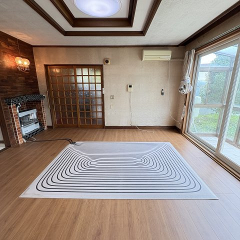 室蘭市白鳥台2丁目16-5戸建の居間・リビング