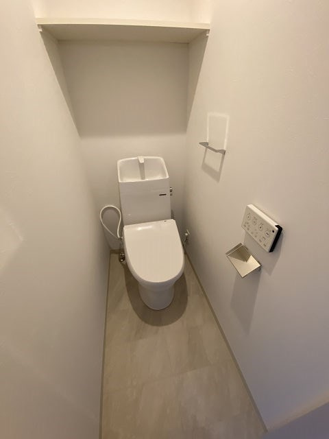 GRANDIR塚本のトイレ