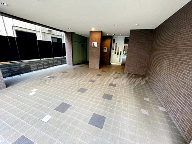 川崎市川崎区本町２丁目の賃貸マンションのエントランス|綺麗なエントランス♪