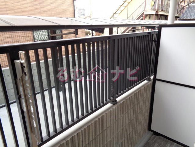 福岡市南区井尻５丁目の賃貸マンションのバルコニー