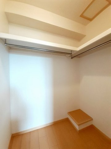 小物を収納するのに便利です