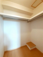 小物を収納するのに便利です
