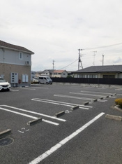 駐車場に車を止められます