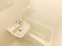 お風呂で日々の疲れを落としましょう