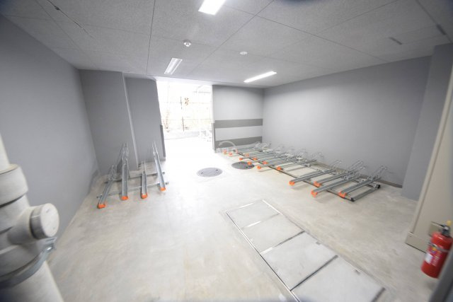 スプランディッド難波元町DUEの設備|スプランディッド難波元町DUE　駐輪場
