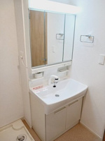 コンパクトで使いやすい洗面所