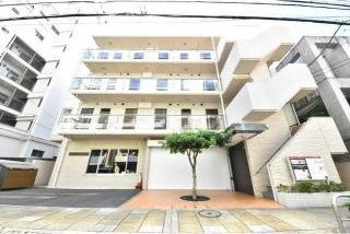 ラスパシオ三軒茶屋の外観|■ネット無料■24時間セキュリティー■２４時間換気システム