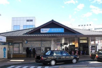 小田急線・新松田駅まで3700m