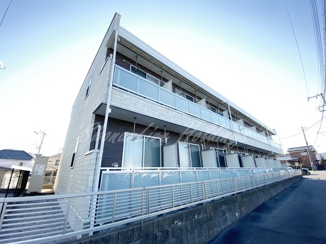 藤沢市長後のアパートの外観