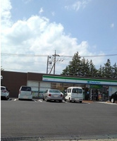 ファミリーマートまで350m