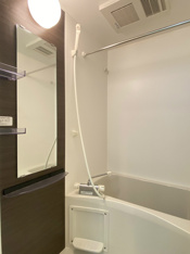 清潔感のあるトイレです