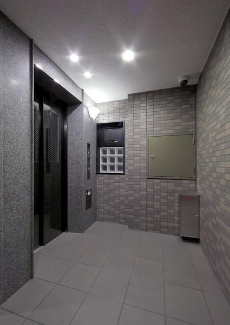 ルーブル仲六郷壱番館の設備|エレベーター