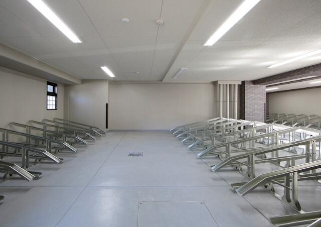 ルーブル仲六郷壱番館のその他共用部分|駐輪場