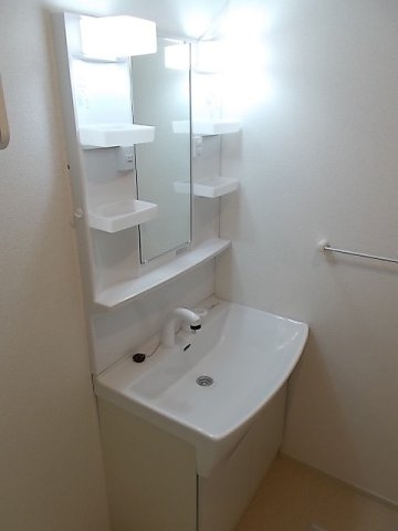 メゾン　ソレイユⅡ　Ａの洗面所