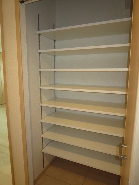 アウル三鷹の収納