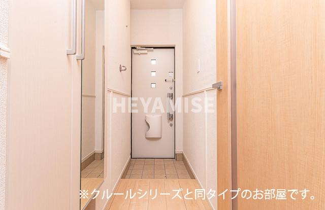 パラディ久山四番館の玄関|※室内画像は類似物件のもの