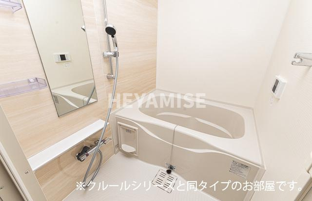パラディ久山四番館の浴室|※室内画像は類似物件のもの