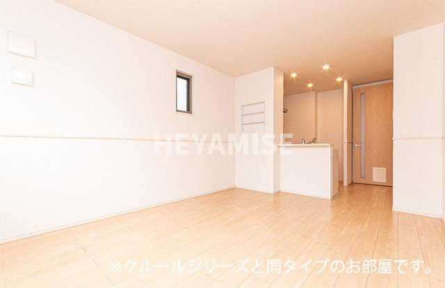 パラディ久山四番館の居間・リビング