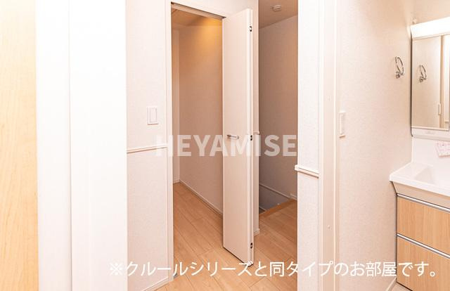 パラディ久山四番館の収納