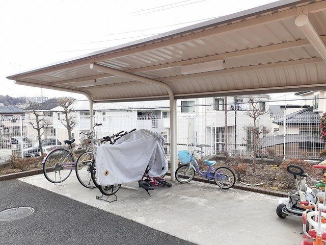 パイン・ヒルズ弐番館のその他共用部分