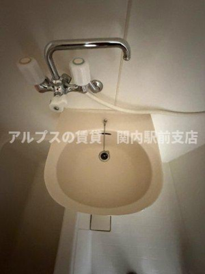 【洗面所】 | B・H根岸