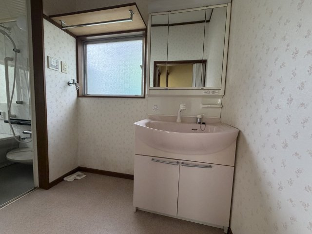取手市双葉　中古戸建てのランドリースペース