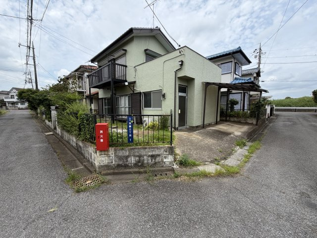 取手市双葉　中古戸建ての外観