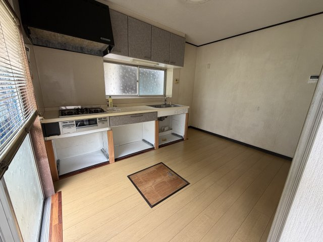 取手市双葉　中古戸建てのキッチン