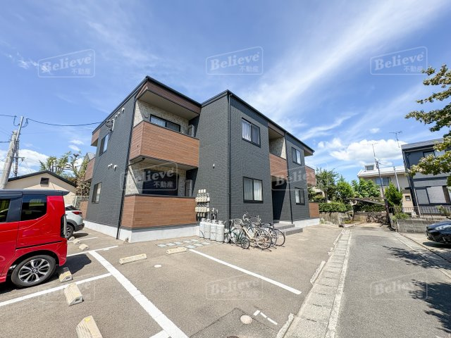 Brave Base 花畑駅南