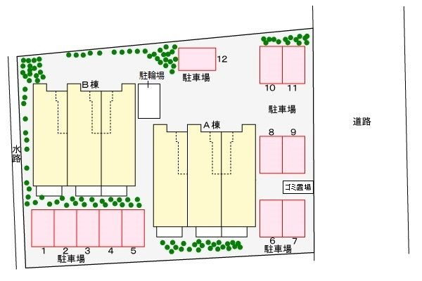 カーサ　フェリーチェⅡの駐車場