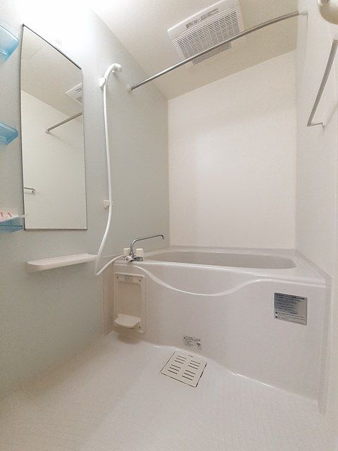 カーサ　フェリーチェⅡの浴室