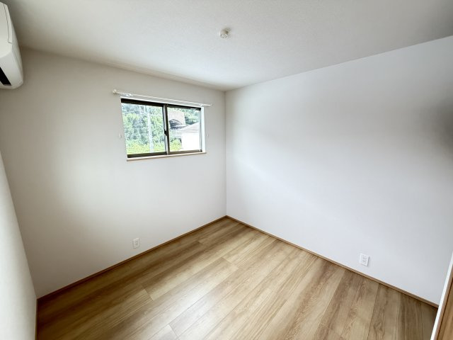 コンフォールⅣ　2号棟の洋室