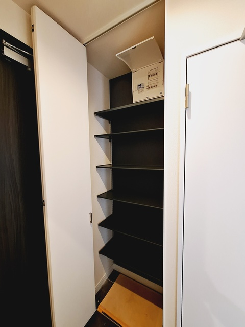 モン　メゾンの玄関|シューズBOX