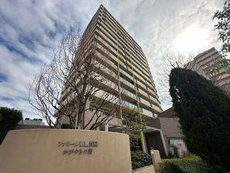 【外観】 | ファミール東加賀屋かがやきの街 | 令和８年６月リフォーム済！綺麗なお住まいで新生活始めませんか♪資料請求だけでもお気軽にお問い合わせ下さい！