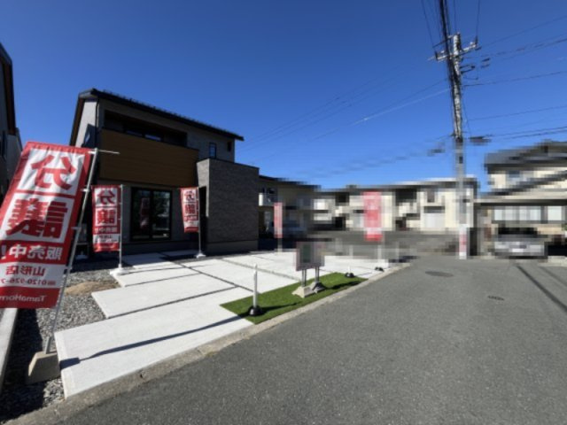 山形市泉町2号棟の外観|9/30撮影