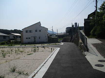 廿日市市地御前３丁目の前面道路含む現地写真