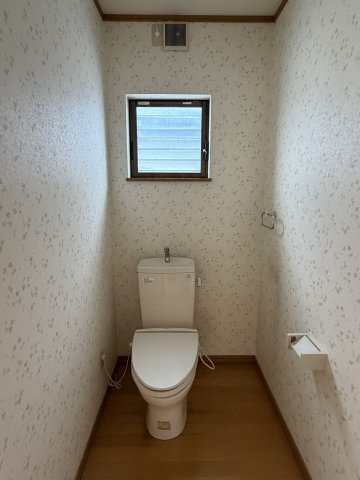 高丘西4丁目戸建てのトイレ|3階