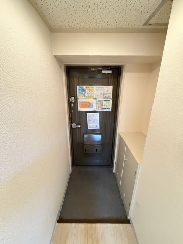 カーサ北堀江の玄関