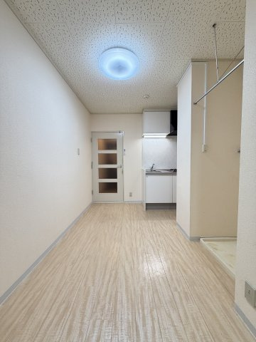 カーサ北堀江の居間・リビング